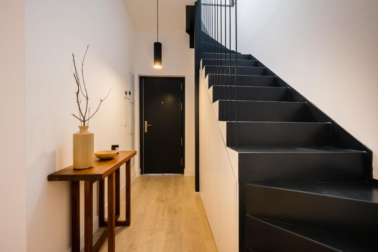 Ferienwohnung Stylish Designer Duplex-3Beds 2Baths-Puerta Carmona Centro Sevilla Exterior foto