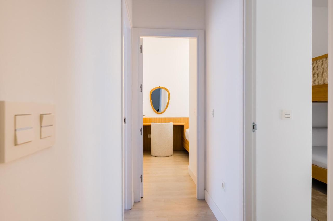 Ferienwohnung Stylish Designer Duplex-3Beds 2Baths-Puerta Carmona Centro Sevilla Exterior foto