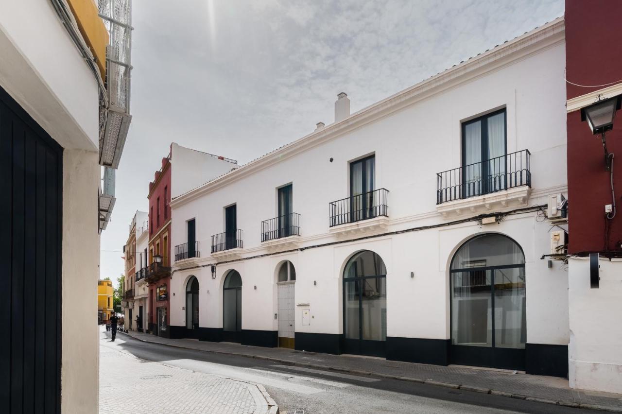 Ferienwohnung Stylish Designer Duplex-3Beds 2Baths-Puerta Carmona Centro Sevilla Exterior foto